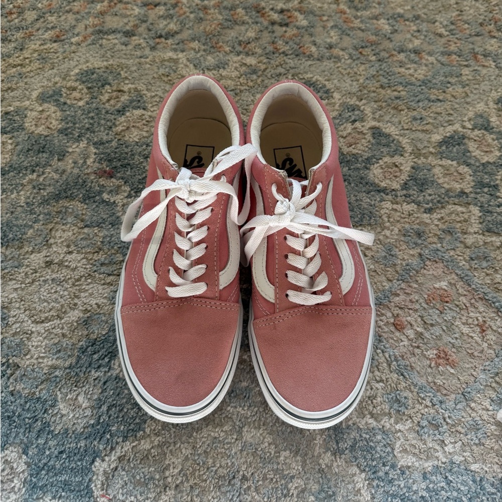 Vans Dusty Rose Low-Top Sneakers